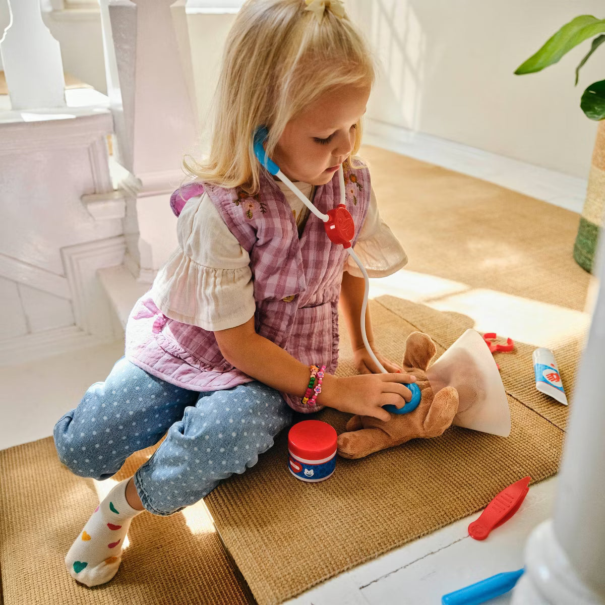 Examine and Treat Pet Vet Pretend Play Set With Plush Dog And Cat (24 Pcs)