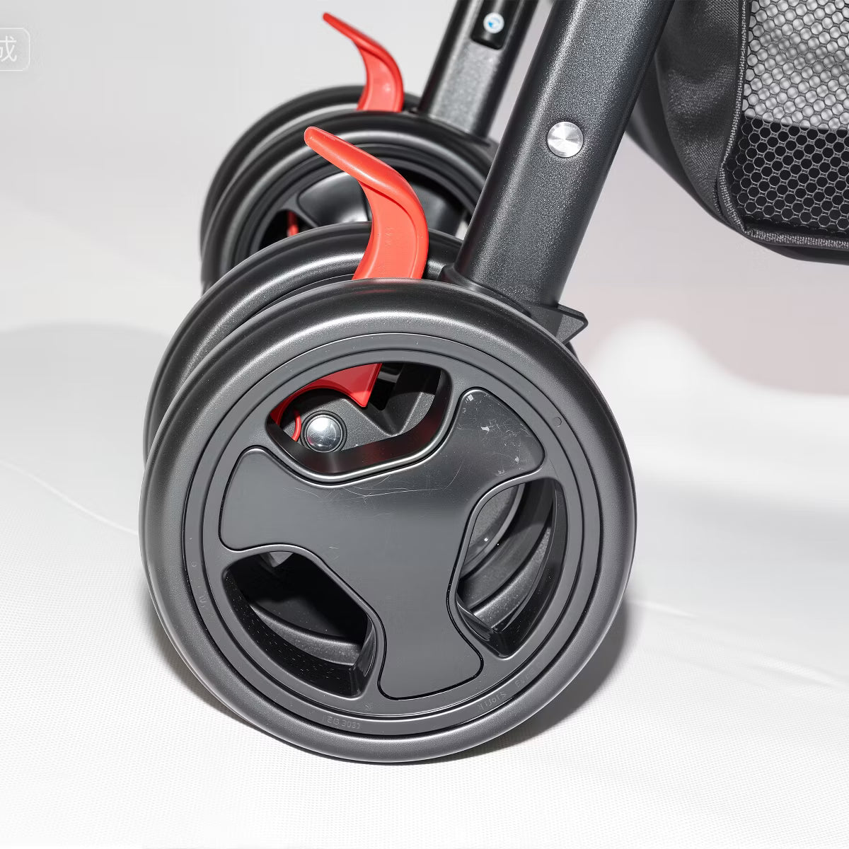 Pet Stroller for Small Dogs and Cats Under 28 lbs,