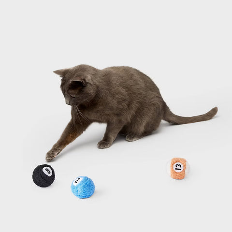 Novelty Fun 8 Ball Cat Toy 3ct