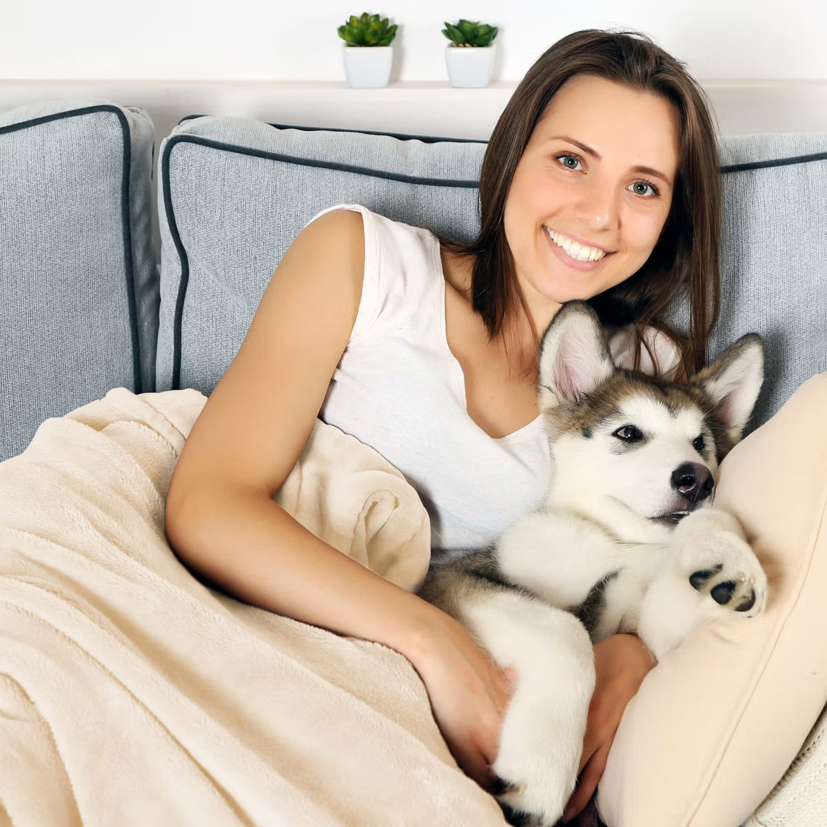 50x60-Inch Reversible Fleece Throw Protects Couches